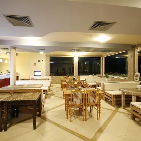 Hotel Marant 3*